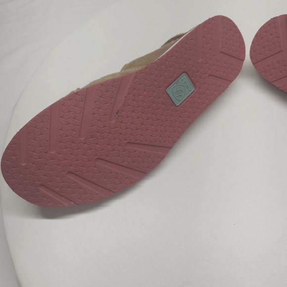 Ariat Womens Tan Suede Floral Slip On Loafer Shoes Size 8.5B - Picture 10 of 11